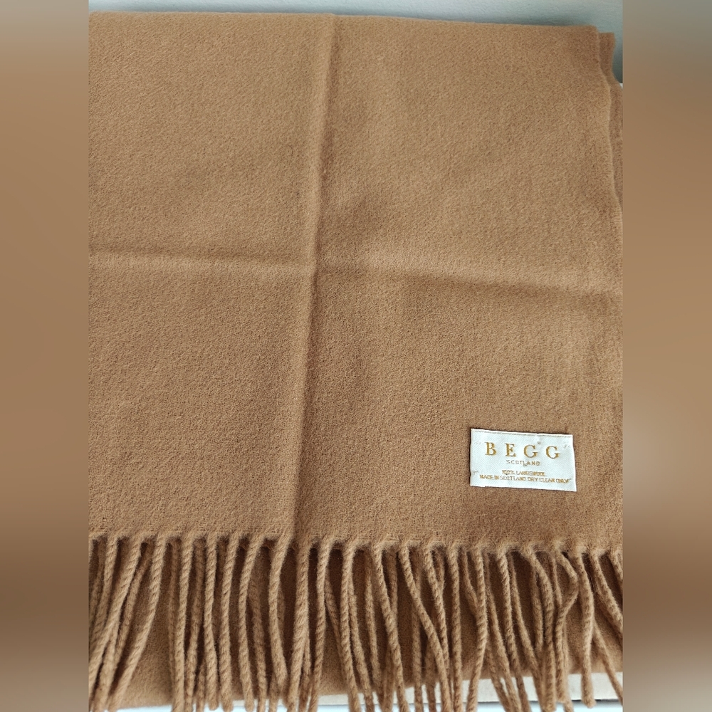 Begg & Co Camel Tone Lambeswool Scarf - Picture 6 of 6